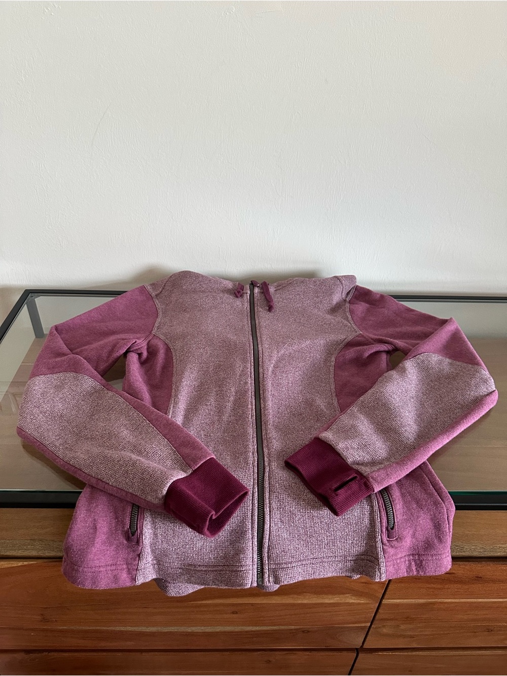 Pact Organic Women's Zipup Hoodie with Thumbholes